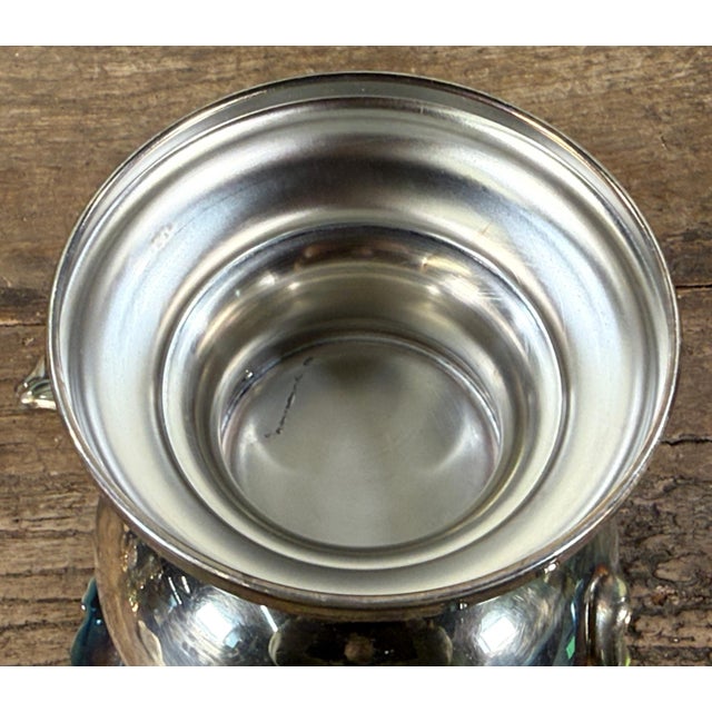Silver Vintage Oneida Silver Plated Champagne Cooler Ice Bucket With Scroll Handles For Sale - Image 8 of 9