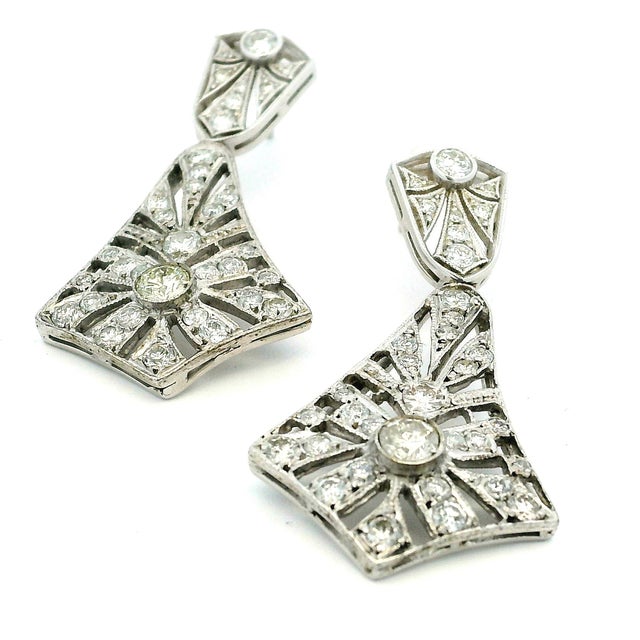 Platinum Vintage Platinum Diamond Articulated Drop Earrings, Circa 1940s, A Pair For Sale - Image 8 of 8