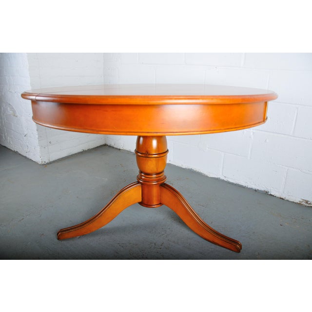 Vintage French Country Style Cherry Wood Round Central Pedestal Dining