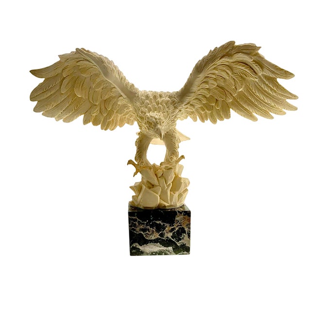 Late 20th Century Eagle Sculpture Alabaster on Marble Base by Santini Italy Vintage Majestic Decor For Sale In Tulsa - Image 6 of 10