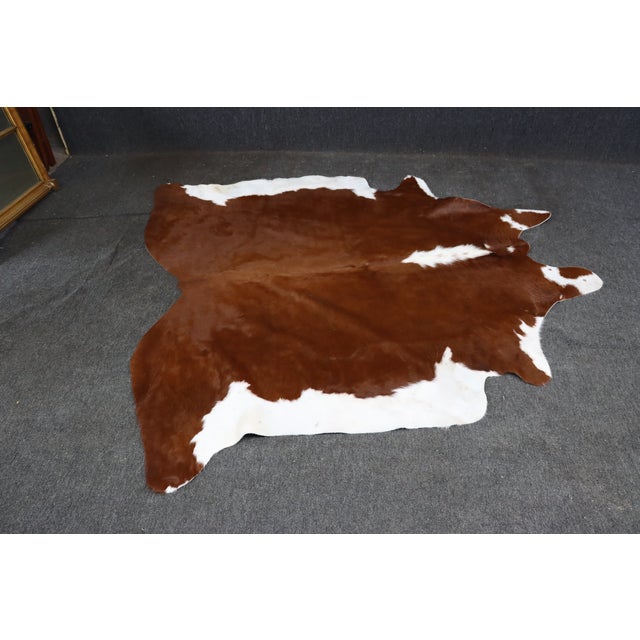 2020s Modern/Rustic Cowhide Rug | Chairish