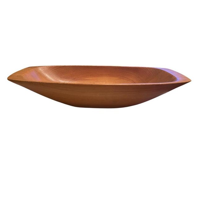 Mid-Century Scandinavian Carved Pine Bowl attributed to Stig Sandqvist, 1970 For Sale - Image 3 of 8