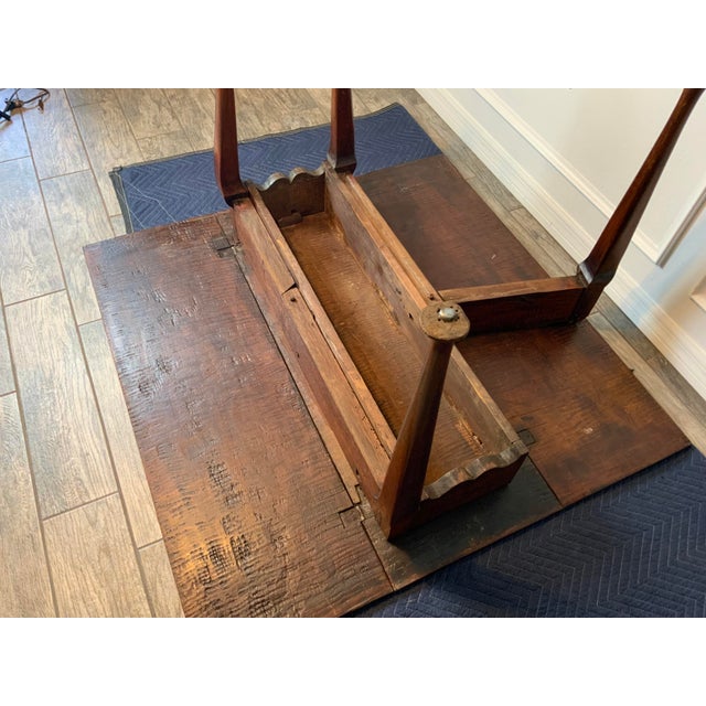 Queen Anne Curly Maple Drop Leaf Table For Sale - Image 4 of 12