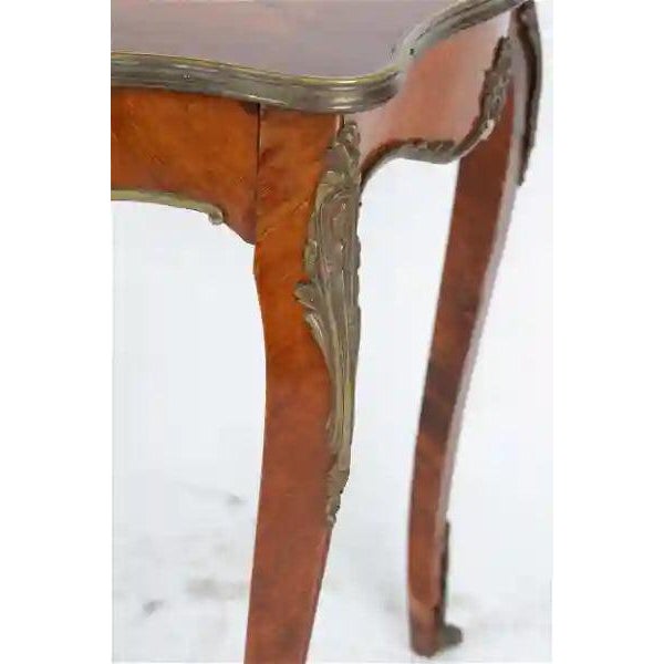 Antique Late 19th Century Louis Xv Style French Kingwood Marquetry Salon Table For Sale In Los Angeles - Image 6 of 7