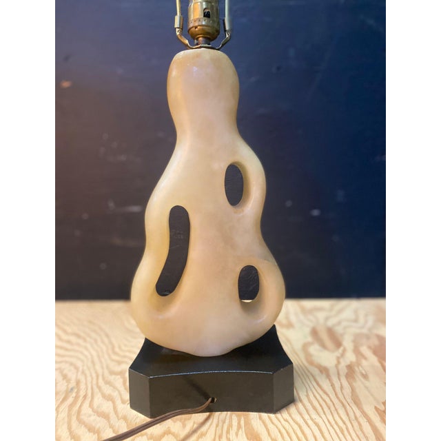 Alabaster 1950's Biomorphic Alabaster Table Lamp Designed by Maurizio Tempestini For Sale - Image 8 of 11