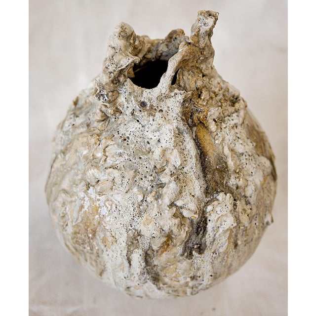 Fragment Moon Vase -Fubuki I Handmade One of a Kind For Sale In Los Angeles - Image 6 of 10