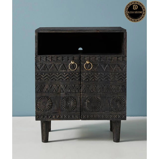 The Handcarved Wooden Nightstand & Bedside Table is an exquisite piece of furniture that adds a touch of elegance and...