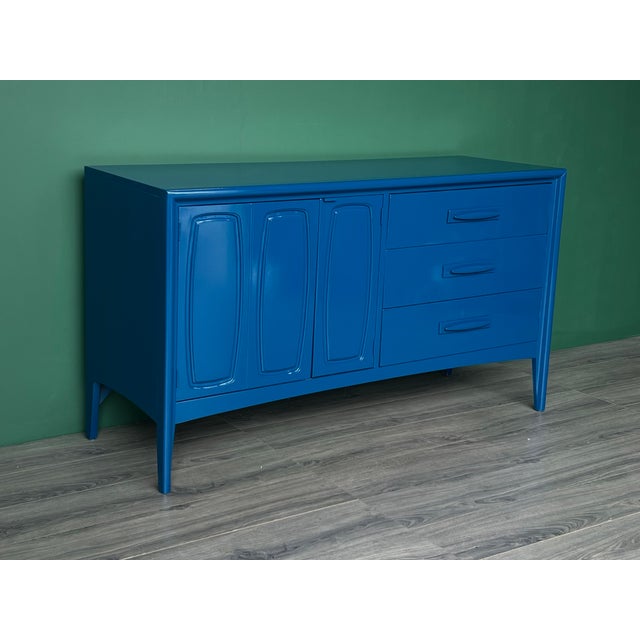 1970s 1970s Mid Century Modern High Gloss Blue Lacquered Dresser For Sale - Image 5 of 10