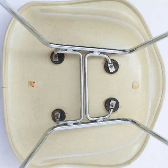 Herman Miller Mid-Century Red Leather Dax Dining Chair by Charles & Ray Eames for Herman Miller For Sale - Image 4 of 12