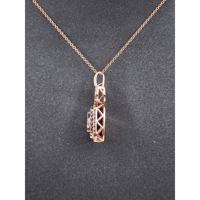 Early 21st Century 0.90 Ct Le Vian Emerald Shaped Tri-Color Multi-Diamond Doorknocker Pendant For Sale - Image 5 of 10