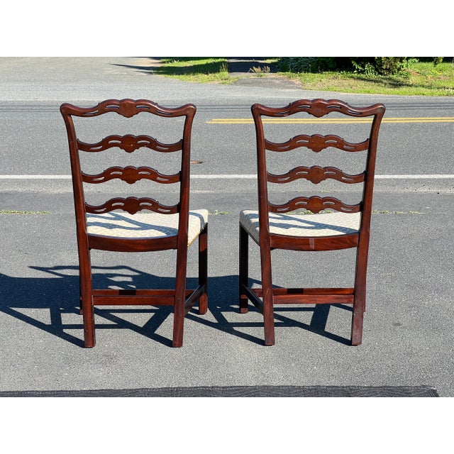 Wood Mid 20th Century Pair of Chippendale Style Ribbon Back Chairs With Curved Seats For Sale - Image 7 of 8