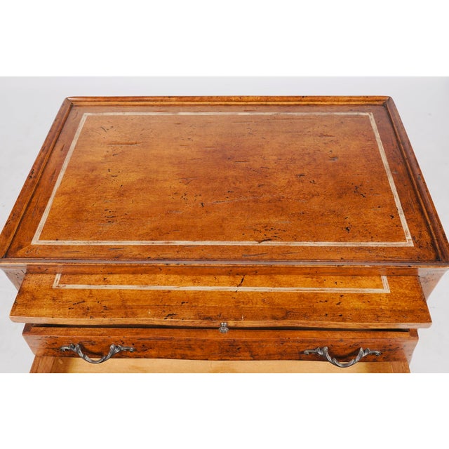 French Provincial Late 20th Century French Provincial Three-Drawer Side Chest With Pull-Out Slide & Tray Top For Sale - Image 3 of 9