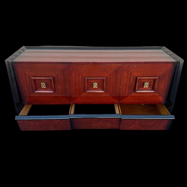 Italian 1950s Modernist Italian James Mont Nine Drawer Dresser For Sale - Image 3 of 5