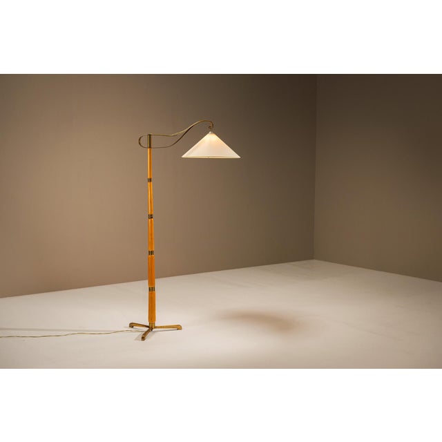 Floor Lamp in Wood and Brass, Sweden, 1940s For Sale - Image 6 of 14