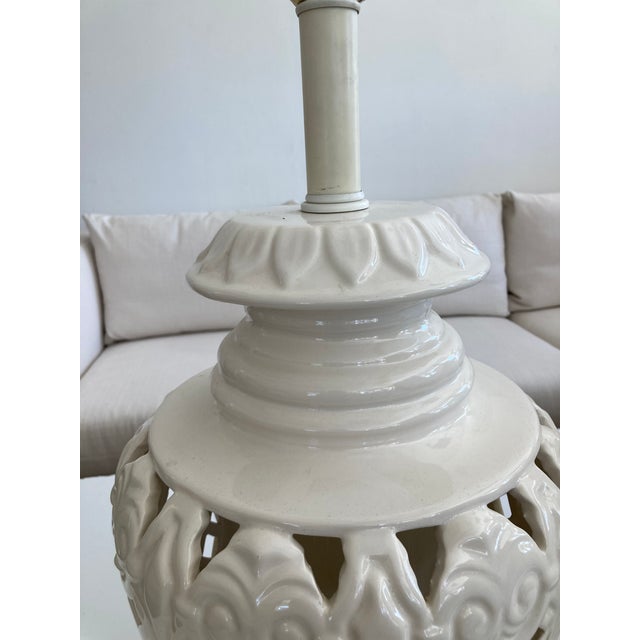 White Hollywood Regency Large Scale Glazed White Ceramic Table Lamps - A Pair For Sale - Image 8 of 10