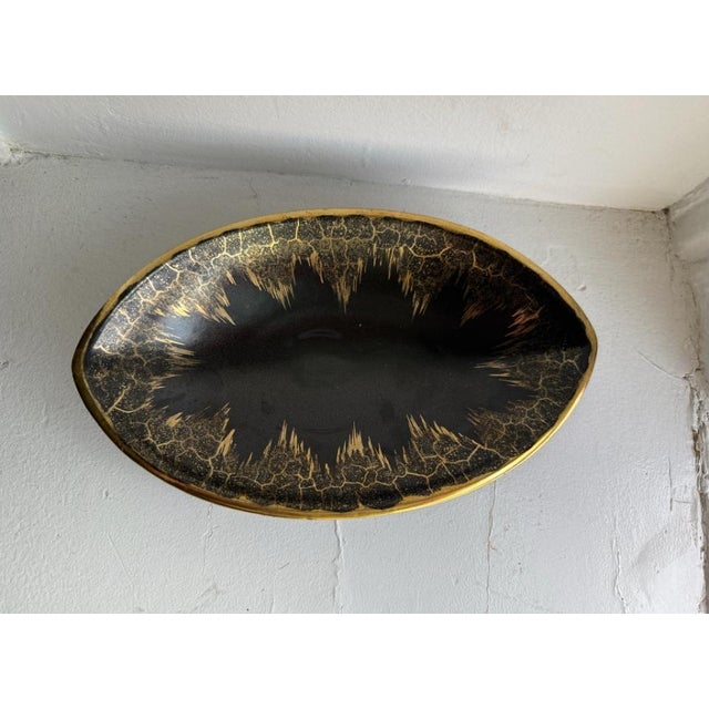 Ceramic Mid 20th Century German Ceramic Bowl With Black Glaze & Gold Rim Detail For Sale - Image 7 of 10