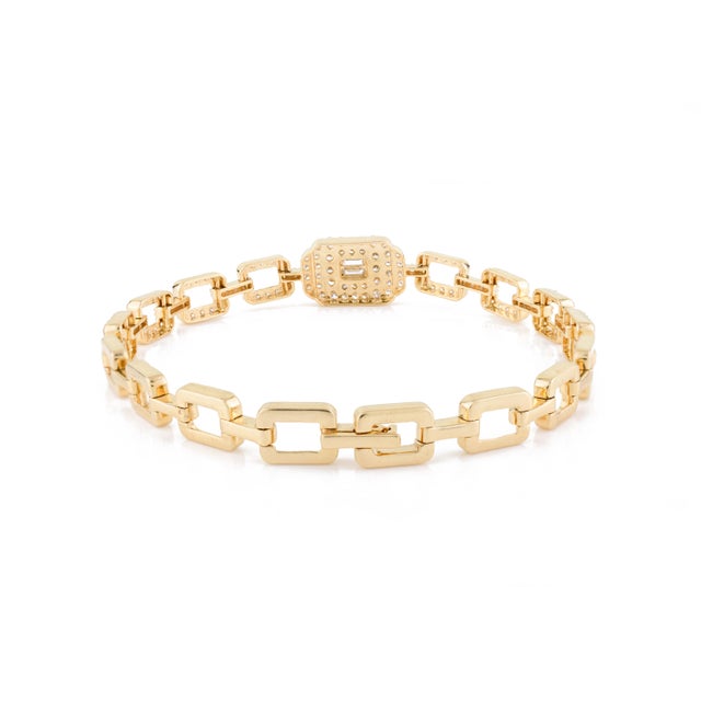 Metal Solid 18k Yellow Gold Interlocking Link Chain Diamond Wedding Bracelet For Sale - Image 7 of 12
