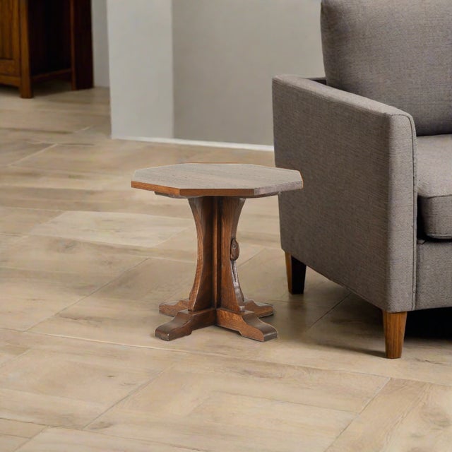 Mission Solid Oak Mouse Detail End Table For Sale In Chicago - Image 6 of 6