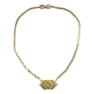 Vintage Givenchy Modernist Gold-Tone Snake Chain Choker Necklace With Double-G Clasp For Sale