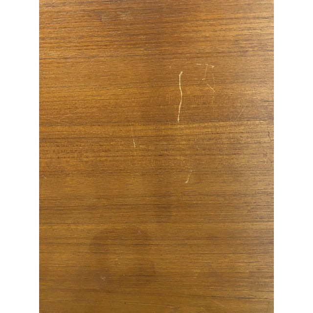 Brown Mid 20th Century Modern Teak Round to Oval Dining Table For Sale - Image 8 of 13