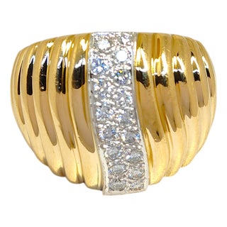 Vintage Dankner 14k Fluted Diamond Ring, Size 6.5 For Sale