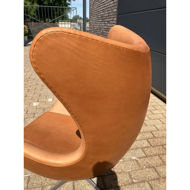 Metal Fritz Hansen Egg Chair 07-'63 Cognac Camel Vintage Leather For Sale - Image 7 of 17