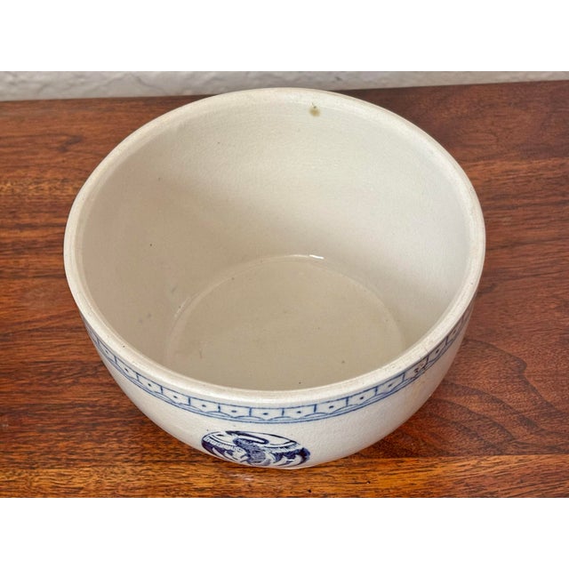 1970s Chinese Porcelain Decorative Bowl With Phoenix Bird Medallions For Sale - Image 5 of 7