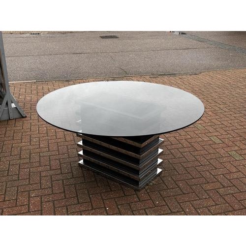 Mid-Century Modern Circular Dining Table with Smoked Glass on Chrome Base, 1970s For Sale - Image 3 of 11