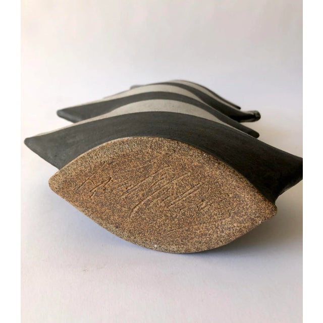 Coffee 1980s Kazuko Matthews Stoneware Post Modern California Studio Zig Zag Tea Pot With Lid For Sale - Image 8 of 9