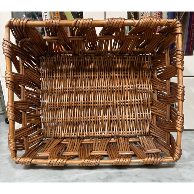 English Vintage Hand-Woven Rattan Basket Tray - Use as a Bar Tray for Bottles. See My Photos! For Palm Beach Regency, British Colonial & Bar Cart Decor For Sale - Image 3 of 8