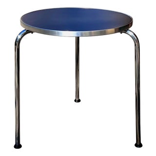 Bauhaus 3-Legged Side Table in Tubular Steel with Black Linoleum Top from Mauser Werke Waldeck Table, 1950s For Sale