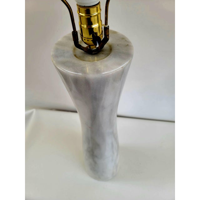 1940s Art Deco Bianco Carerra Table Lamp For Sale In San Antonio - Image 6 of 10