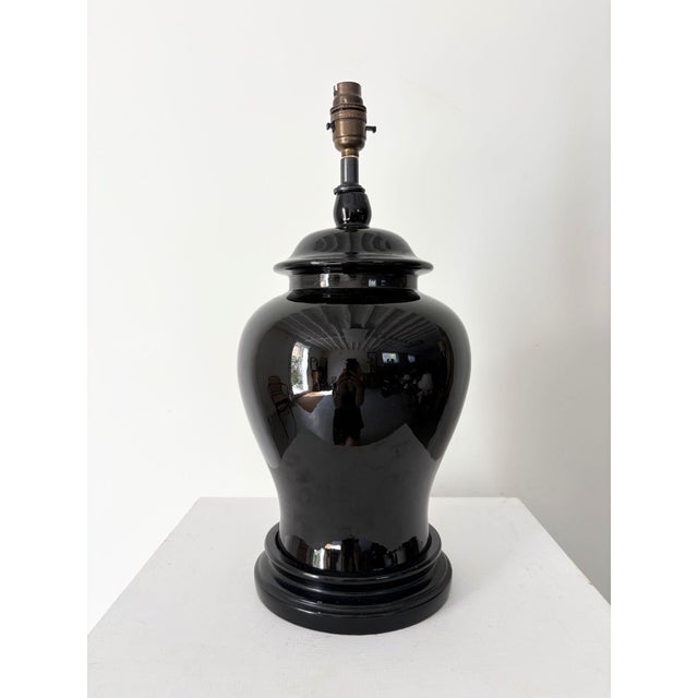 20th Century Black Gloss Ceramic Table Lamp, Britain, 1980s For Sale - Image 4 of 8