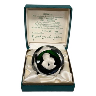 Cristal d'Albret France JFK Jackie Kennedy Sulphide Paperweight Faceted Green For Sale
