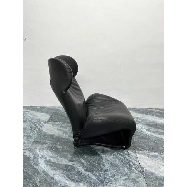 Postmodern Toshiyuki Kita Wink Charcoal Gray Leather Lounge Chair for Cassina, 1980s For Sale - Image 3 of 13