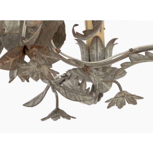 Hollywood Regency Foliate Form Tole Chandelier For Sale In New York - Image 6 of 9
