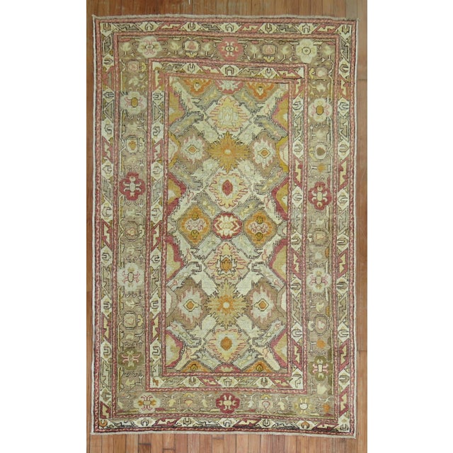 An early 20th-century Turkish Sivas accent size Carpet. Measures: 4'2'' x 6'3''.