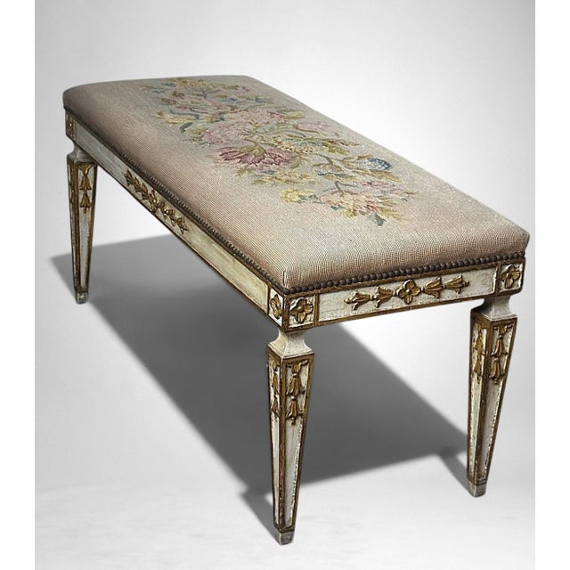 Early 20th Century French Louis XVI Style Lacquered Wood Settee With Needlepoint Upholstery For Sale - Image 4 of 18