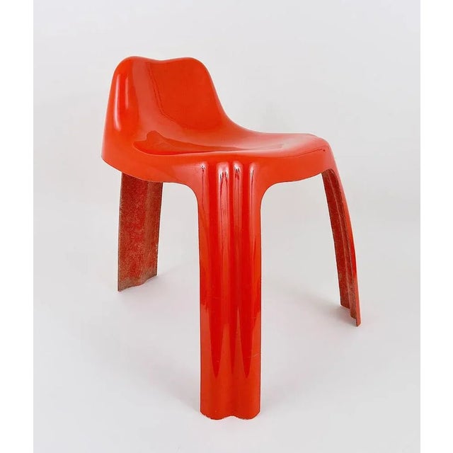 French Orange Fiberglass Chair by Patrick Gingembre for Paulus, 1970s For Sale - Image 10 of 11