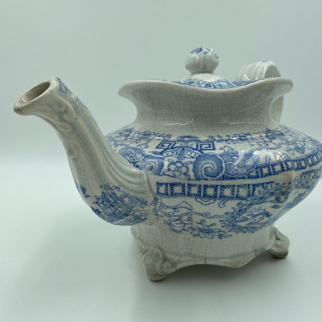 Early 19th Century English Blue & White Transferware Teapot, Staffordshire c.1820 For Sale - Image 9 of 12