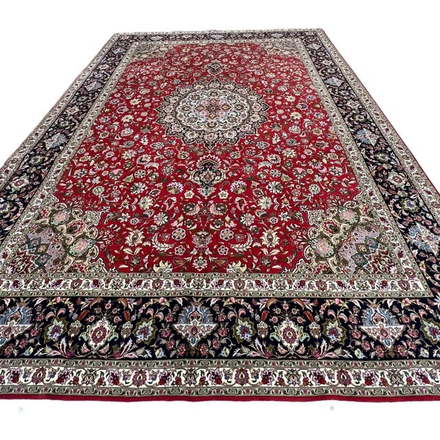 Traditional Fine Persian Tabriz Wool & Silk Rug 9’11” X 13’2” For Sale - Image 3 of 6