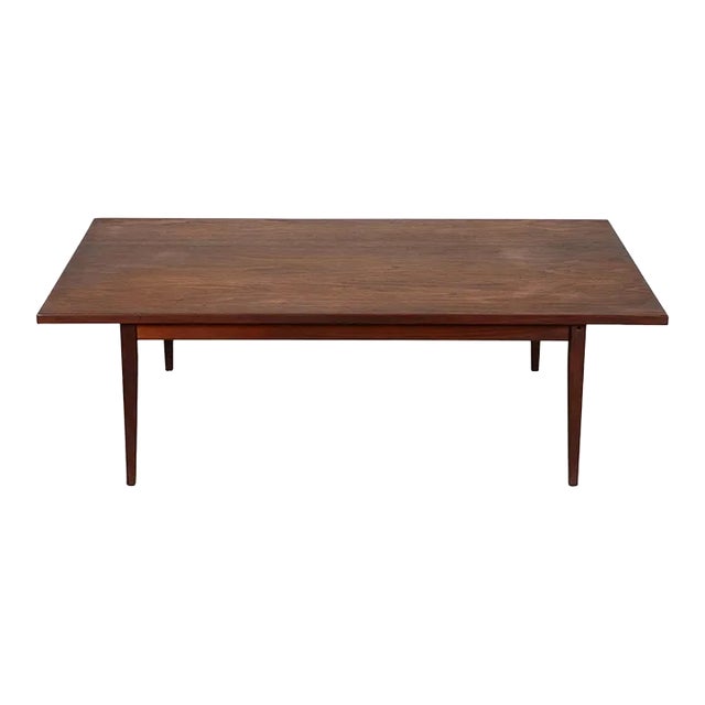 1970s Mid-Century Modern Walnut Coffee Table For Sale