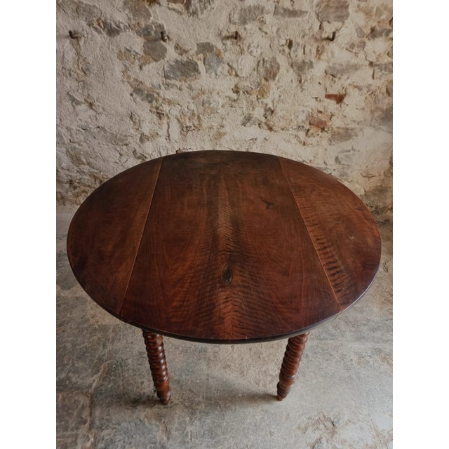 Antique French Walnut Drop-Leaf Round Table, 1890s For Sale - Image 4 of 18