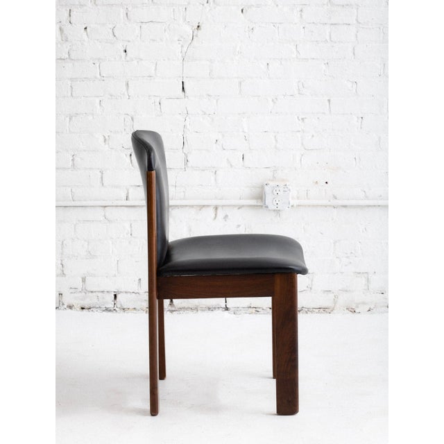 Set of 4 Mid-Century Leather and Walnut Dining Chairs, Silvio Coppola for Bernini For Sale - Image 11 of 18
