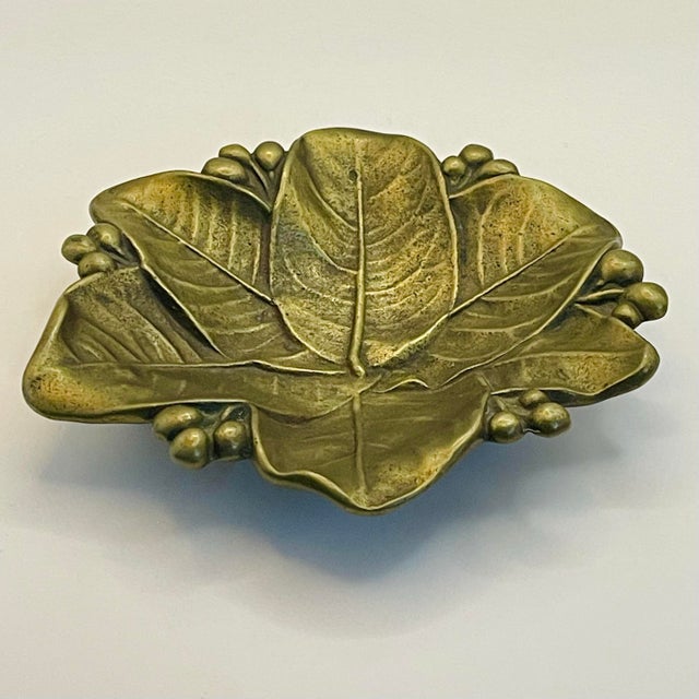 Mid 20th Century Vintage Leaf Shaped Brass Dish For Sale - Image 5 of 6