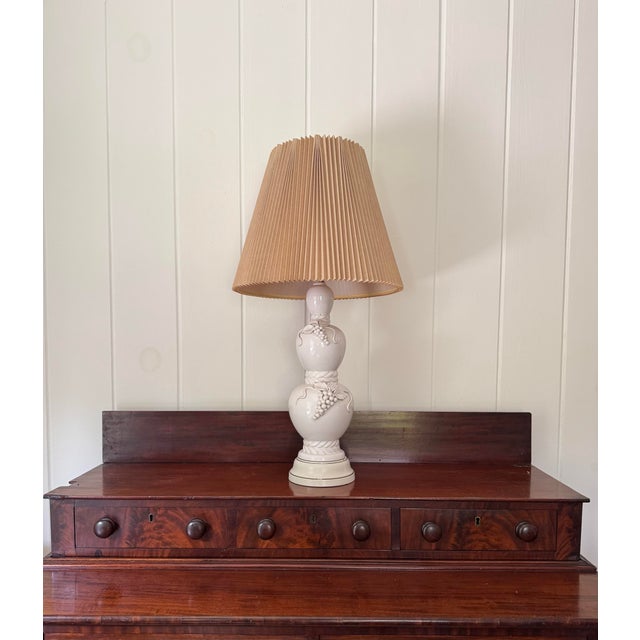Ceramic 1940s Vaisselle Blanche Lamp With Sculptural Grapes For Sale - Image 7 of 11