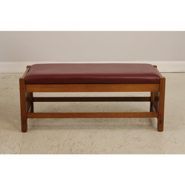 Age: C.1995 Details: Finish no.35 High Quality Construction Solid Oak Spindle Sides Arts & Crafts Style Condition:...