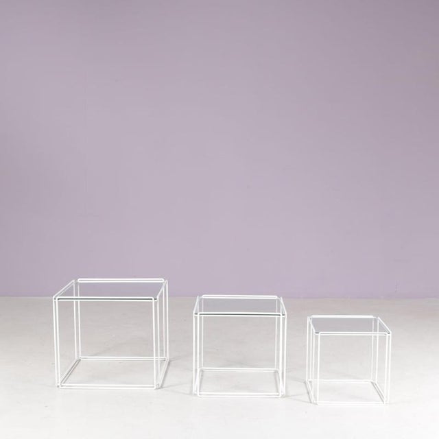 Isocele Nesting Tables in White Metal with Glass Tops by Max Sauze, France, 1970s, Set of 3 For Sale - Image 10 of 10