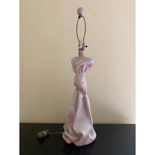 Light Pink 1970s John Dickinson Style Trompe l'Oeil Draped Plaster Table Lamp For Sale - Image 8 of 11