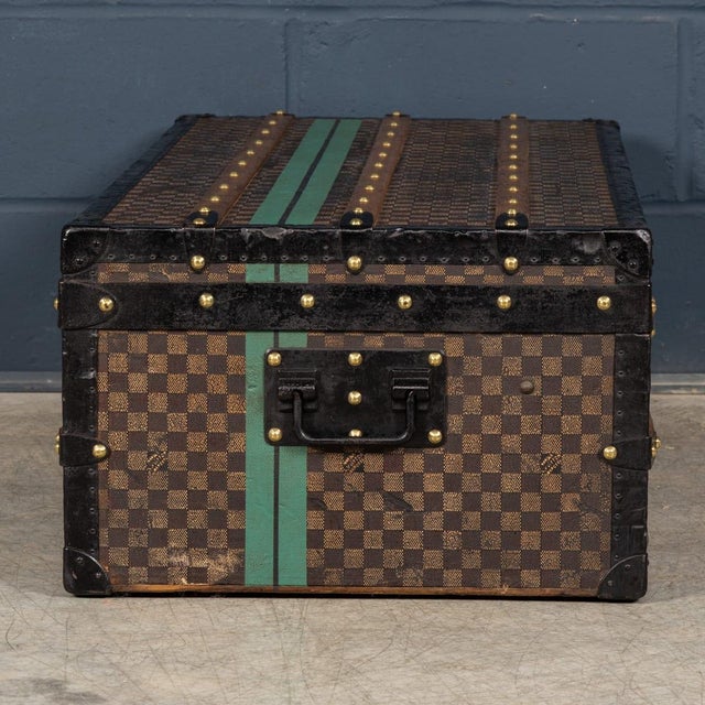 Late 19th Century 19th Century Antique Louis Vuitton Trunk in Damier Canvas, France, 1890 For Sale - Image 5 of 18